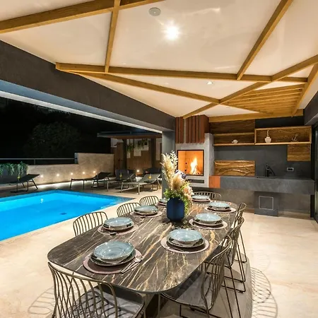 Beautiful Rhapsody 1 Villa *